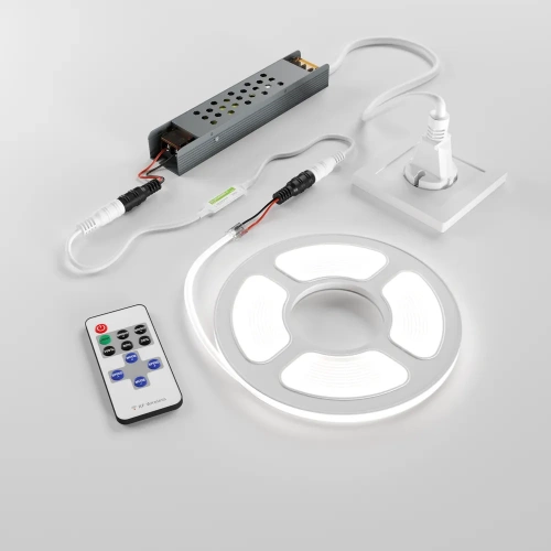 Светодиодная лента Geniled GL-320SMD3535 СОВ 24В 9Вт/м 5x3000 6000-6500К IP33