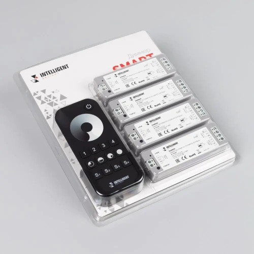 INTELLIGENT ARLIGHT Диммер SMART-SET-PWM-101-72-DIM-PD-SUF Black (5-36V, 1x8A, x4, ПДУ 13кн, 2.4G) (IARL, IP20 Пластик, 5 лет)